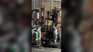 家の迅速な修理に最適なPUフォームシーラント